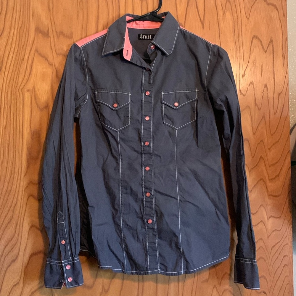 Cruel Women’s Pearl Snap Button Up Long Sleeve Sz Small